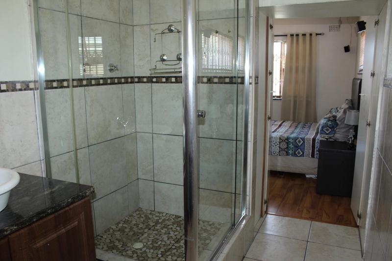 3 Bedroom Property for Sale in Glen Lilly Western Cape